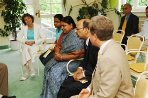 Die indische Gesundheitsministerin informierte sich über den Stand der Therapie, Ausbildung, Forschung und Qualitätskontrolle des Maharishi Ayurveda